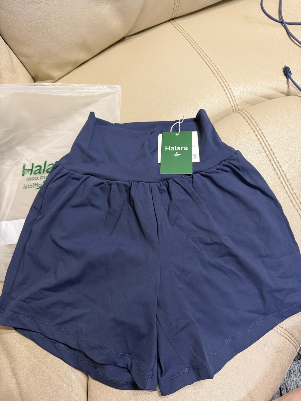 HALARA Navy High-Waist Athletic Shorts with Wide Waistband